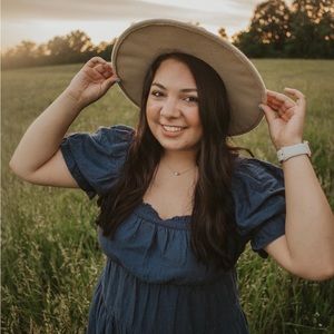 Meet your Posher, Zoe